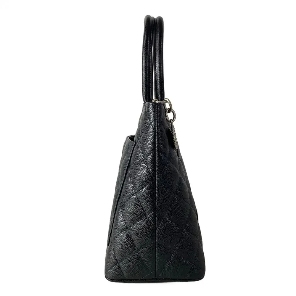 Chanel Caviar Medallion Tote Tote Bag A01804
